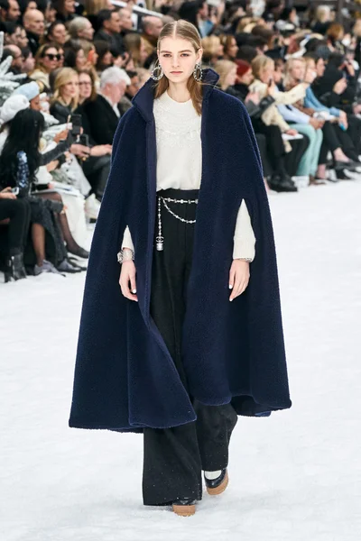 Look 56